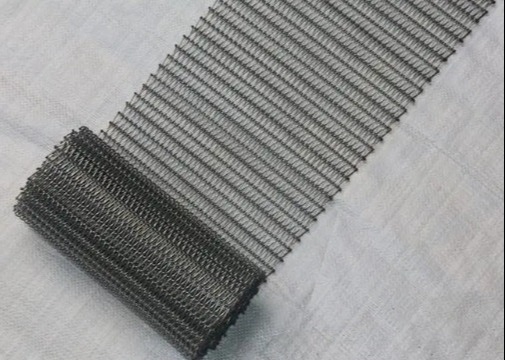 Armure équilibrée d'acier inoxydable de la bande de conveyeur de maille de résistant à l'huile 304