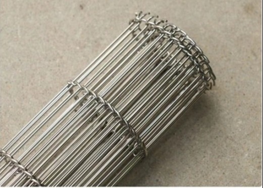 0.9mm Résistant à la chaleur ceinture de convoyeur à treillis métallique plat pour l'industrie