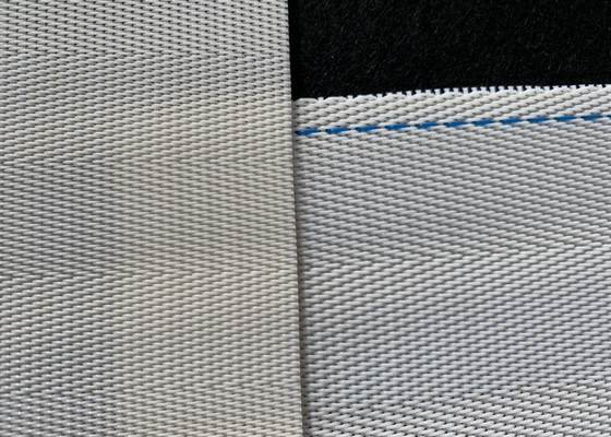 Ceinture de maillage de déshydratation des boues en polyester utilisée dans les usines de traitement des eaux usées