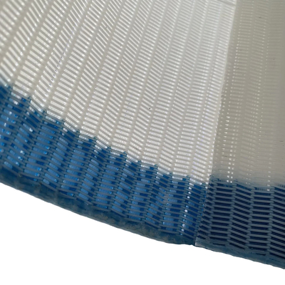 Ceinture de convoyeur en spirale en polyester industriel de largeur de 0,1 à 5 m et de largeur de boucle de 5 à 12 mm