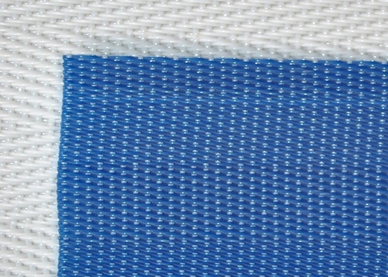 100% Polyester 1m-3,6m large Polyester bande de maillage de séchoir Pour bande de séchoir Équipement de traitement des eaux usées bande de maillage de l'écran