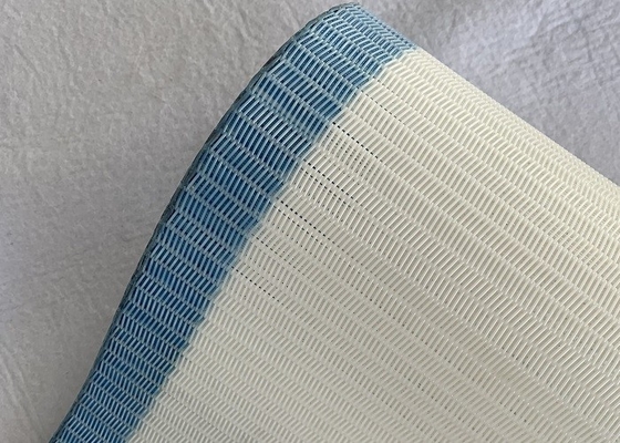Polyester séchoir à vis en spirale Filtre de presse à filtres ceinture à mailles utilisée pour l'industrie de la fabrication de papier