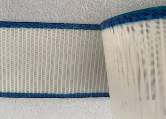Fabrication de papier Résistance à mailles de polyester 3 mètres de largeur Haute perméabilité à l'air