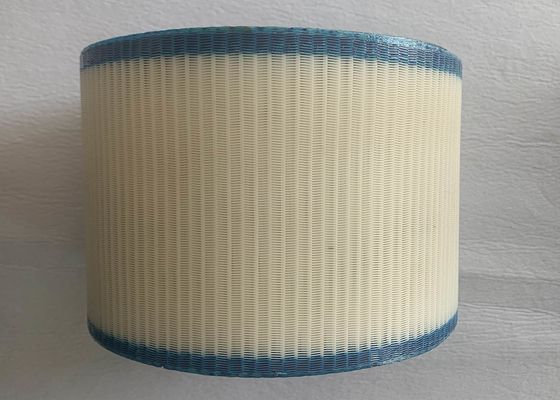 Ceinture de convoyeur en maille de polyester léger pour la fabrication du papier