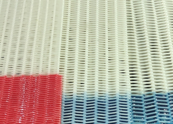 Écran de séchoir en spirale en polyester pour la production de carton et de papier kraft