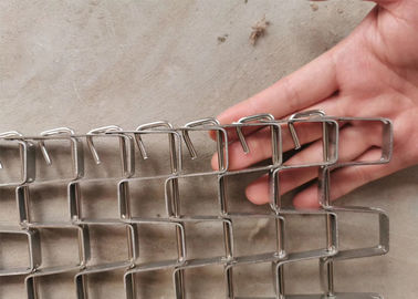 Taille en acier à haut carbone de trou de bande de conveyeur de nid d'abeilles grande pour la machine à laver